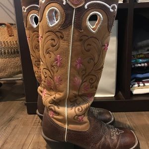 Tony Lama 3R Cowboy Boots